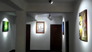 Hallway - Boudha Gallery Hotel (Kathmandu)