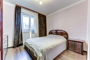 2 bedrooms