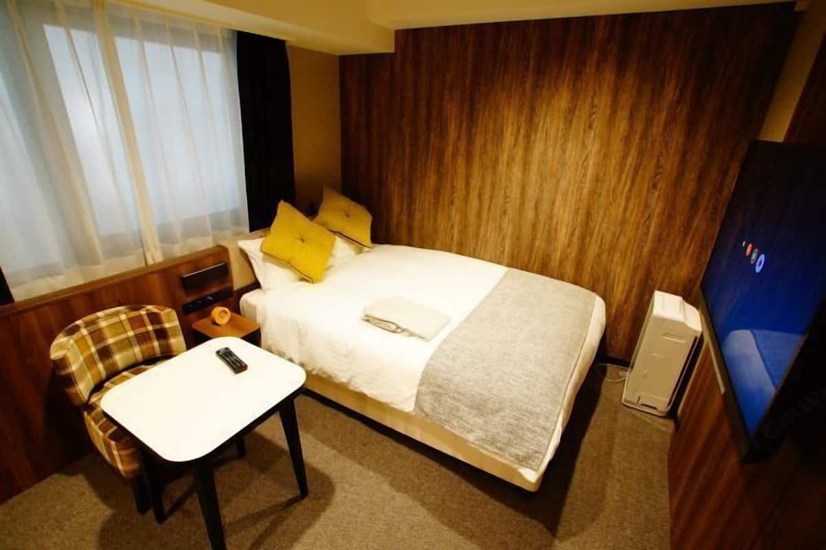 Couette en duvet d'oie, minibar, coffres-forts dans les chambres, bureau