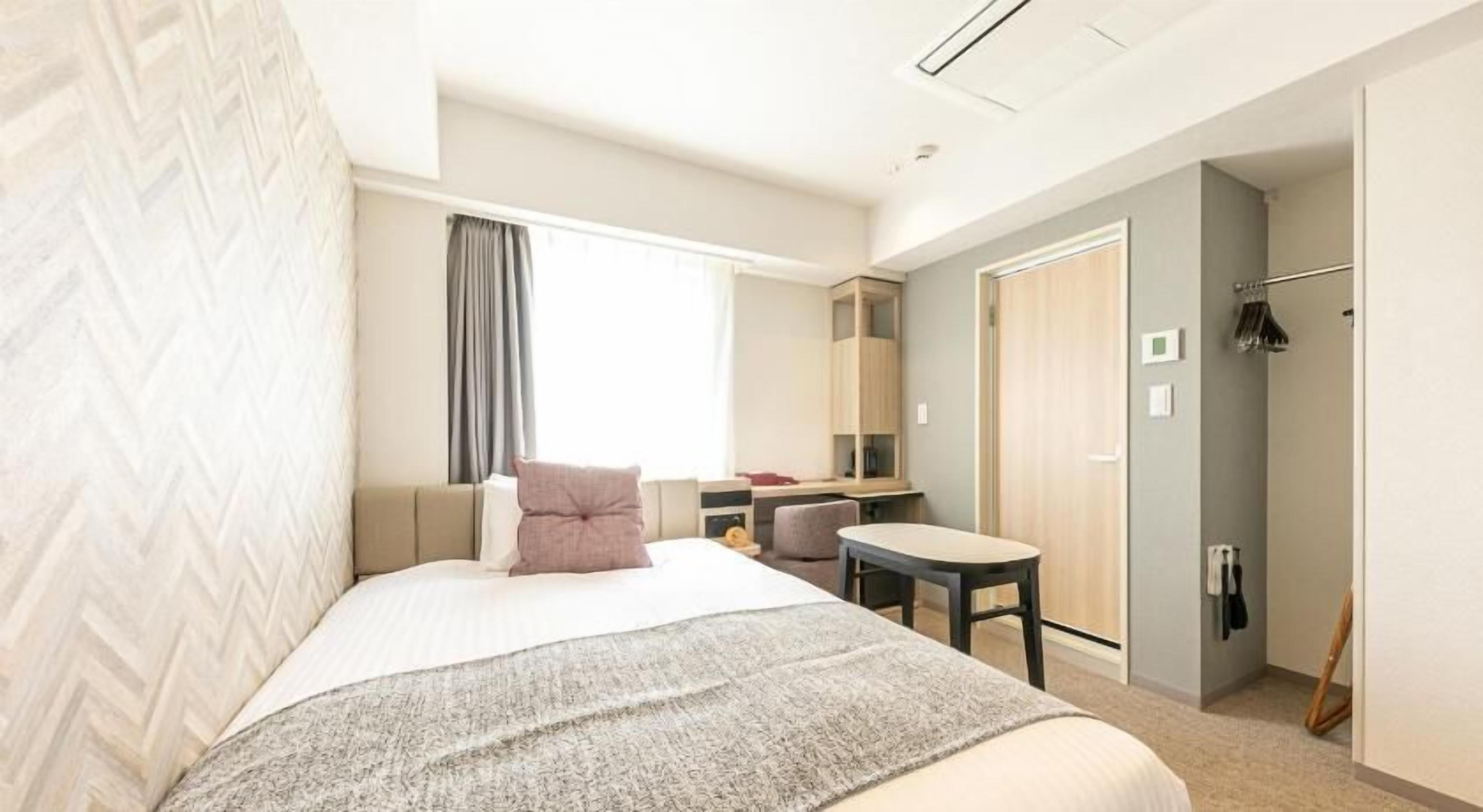 Down duvets, minibar, in-room safe, desk