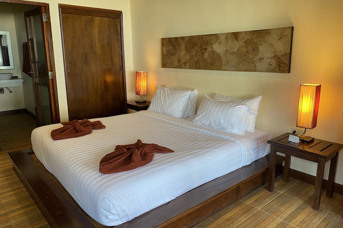 Beachfront Standard Room | Minibar, värdeförvaringsskåp på rummet och gratis wi-fi