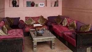 منطقة الجلوس في الردهة