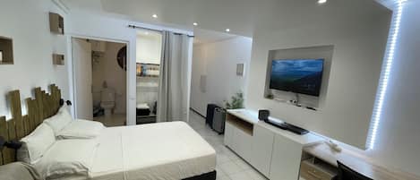 1 Schlafzimmer, Bügeleisen/Bügelbrett