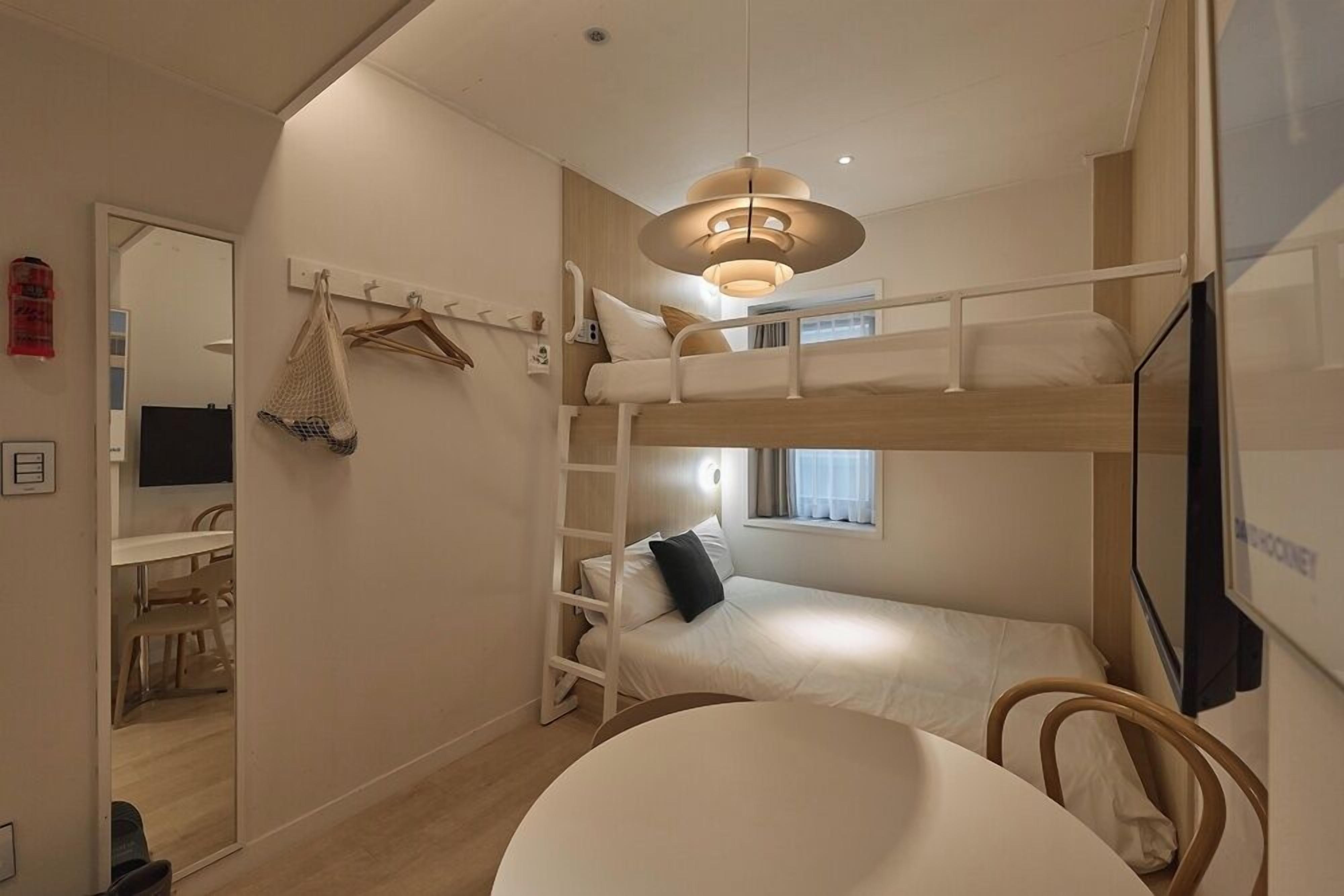 Design Double Room | Premium bedding, pillowtop beds, individually decorated