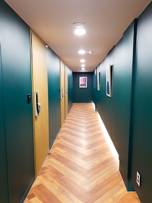 Hallway - Artravel Home (Seoul)