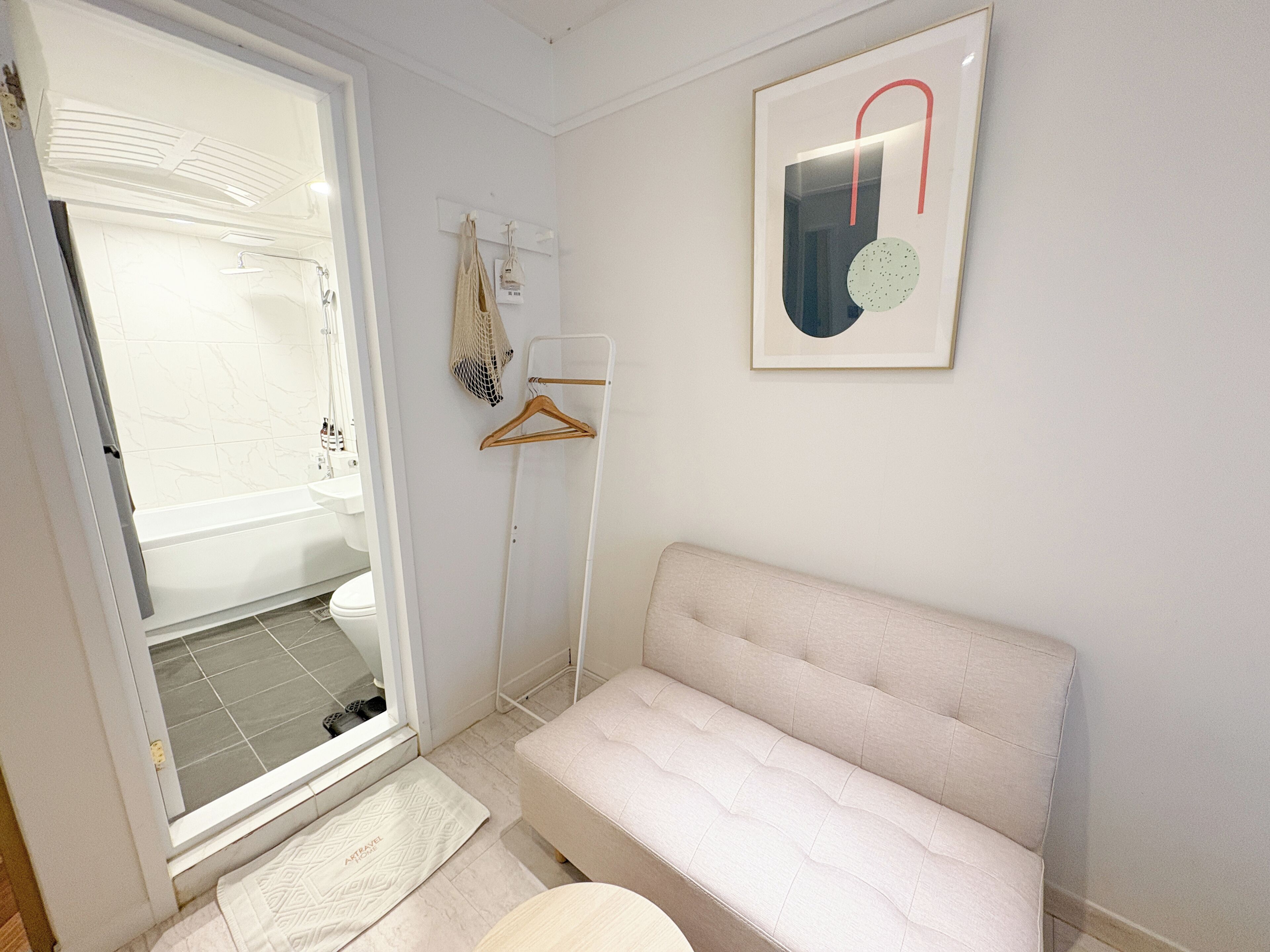 Comfort-herbergi með tvíbreiðu rúmi (Bath) | Rúmföt af bestu gerð, rúm með „pillowtop“-dýnum