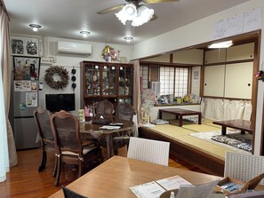 Living area - Kami House (Amami)