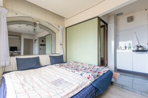 City Twin Room, Non Smoking, City View