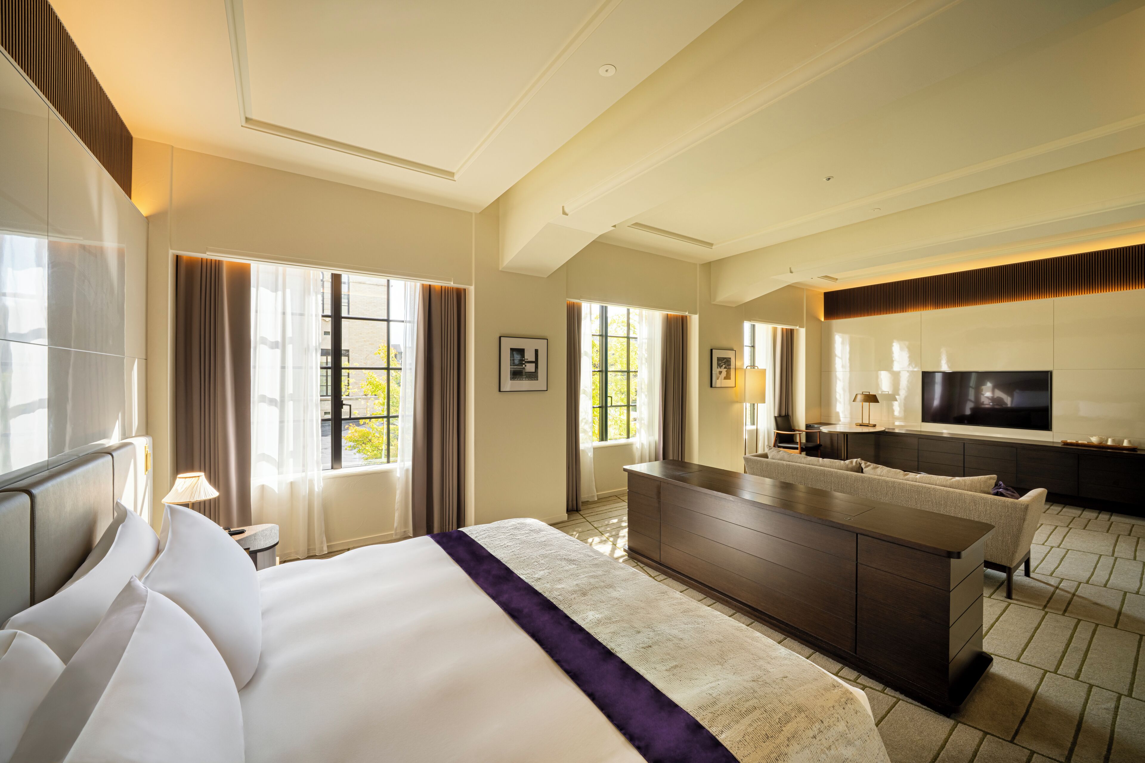 Executive King, Non-smoking