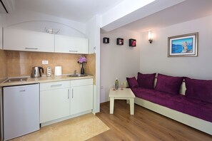Flat-screen TV - Apartments MJ (Budva)