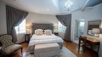 Chambre Double (Bonheur) | Rideaux occultants, Wi-Fi gratuit, draps fournis