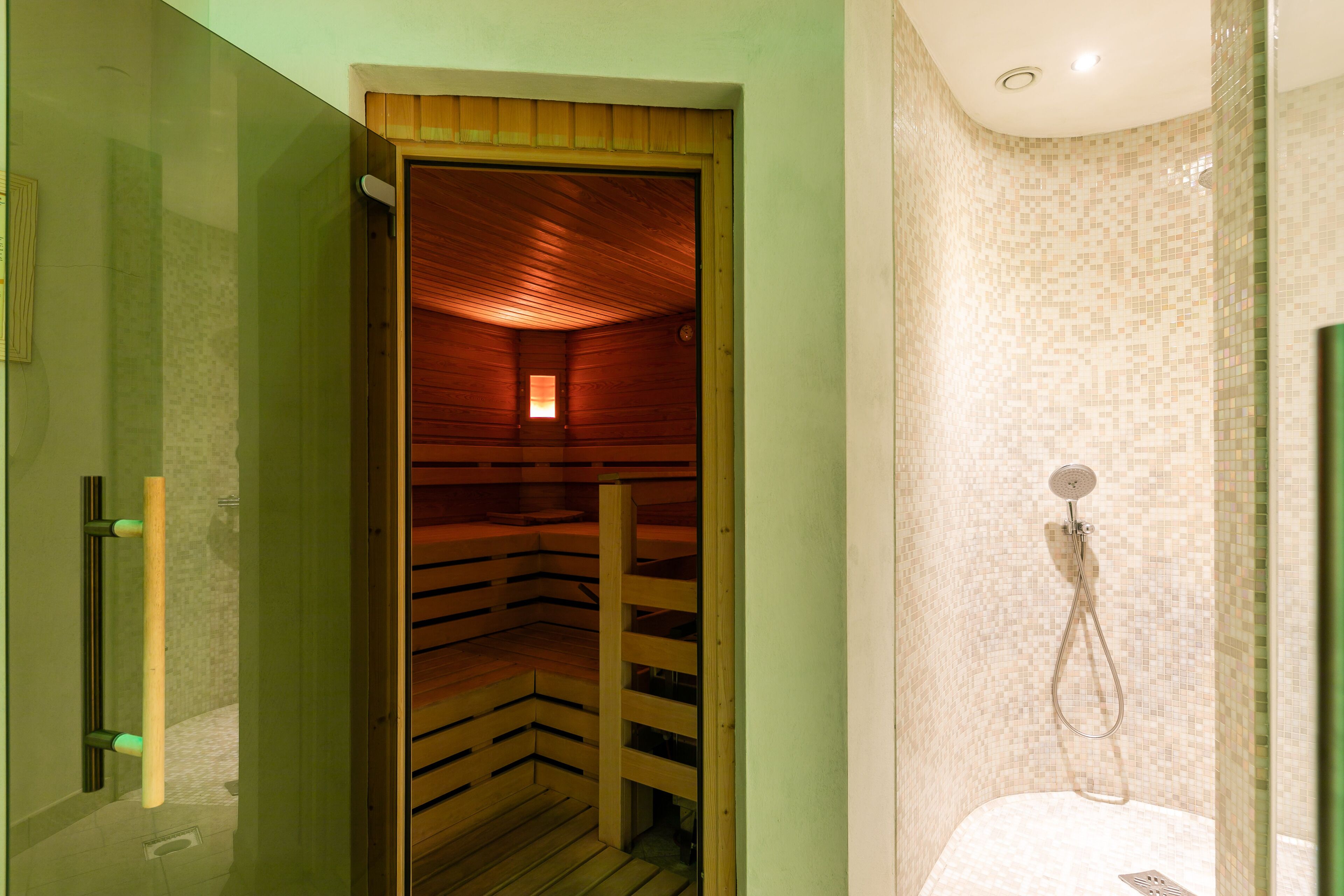 sauna, hot tub, steam room, massages