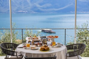 Gratis morgenmadsbuffet hver dag