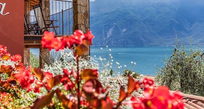 Relax Hotel La Gardenia & Villa Oleandra