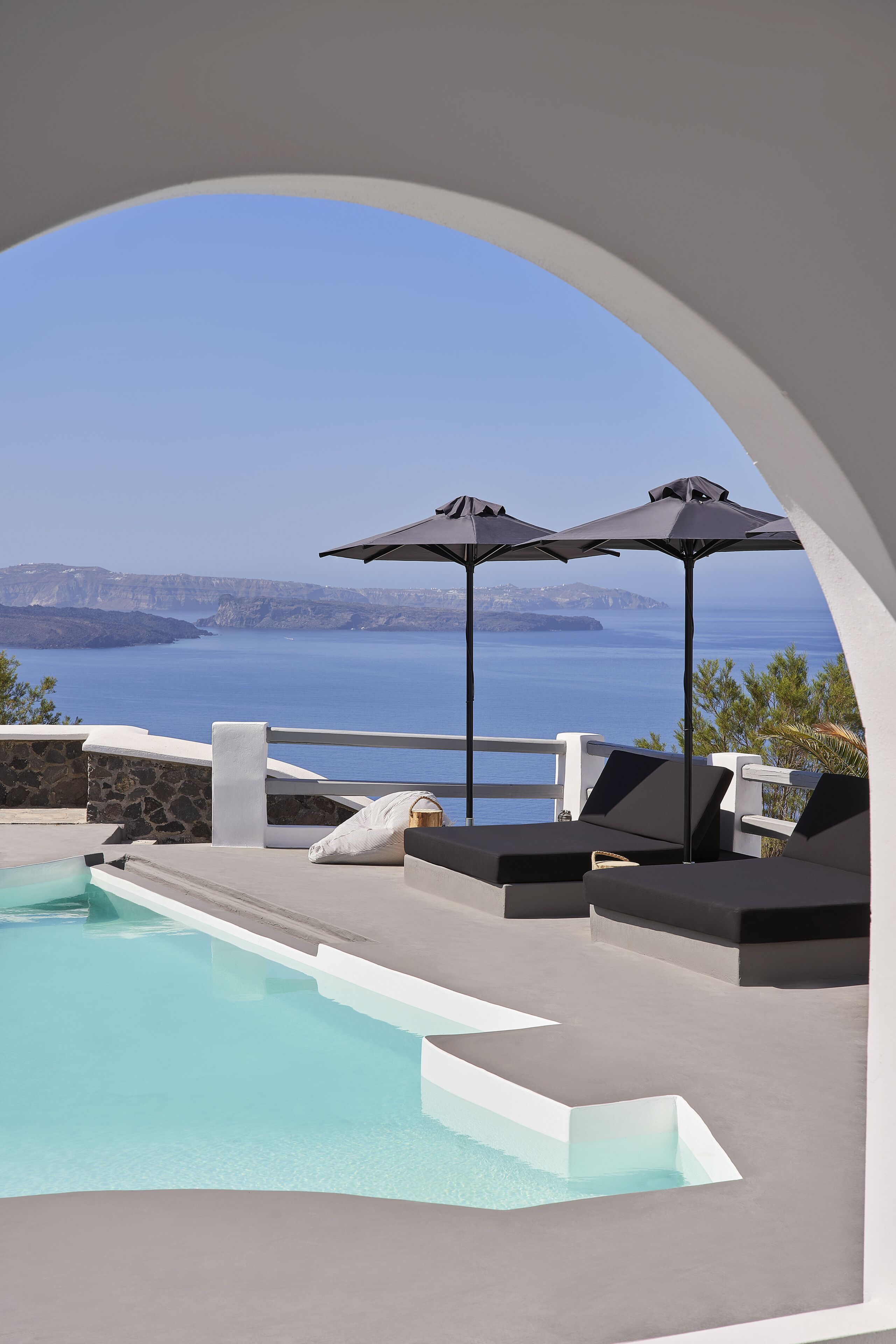 Mr And Mrs White Oia Santorini Santorini Hotel Reviews Rooms Mr And Mrs White Oia Santorini Santorini Hotel Reviews Rooms