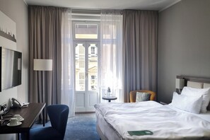 Premium Room, 1 Queen Bed, Balcony