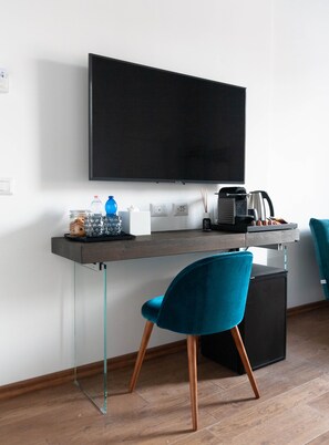 Egyptian cotton sheets, premium bedding, memory-foam beds - Argentina Suites (Rome)