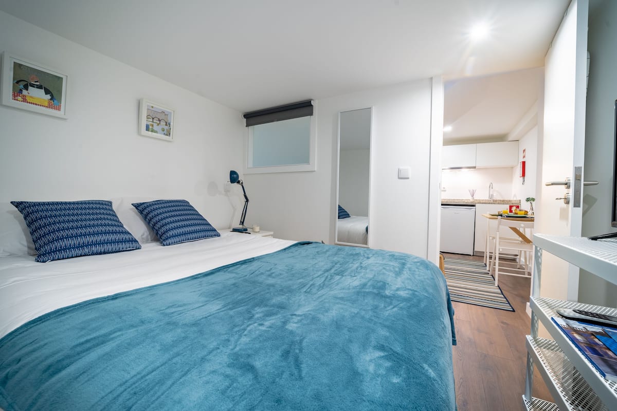 Loft (I) | 1 bedroom, soundproofing, iron/ironing board, free WiFi