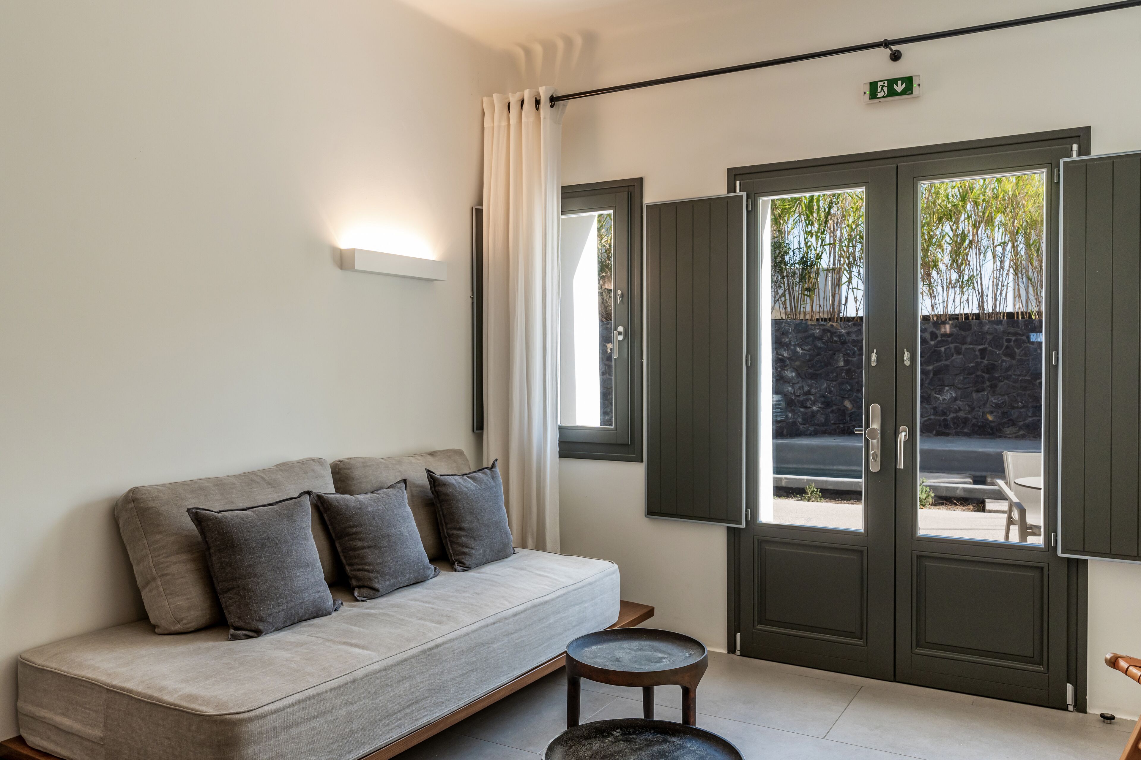 junior studio suite | 1 bedroom, in-room safe, laptop workspace, blackout curtains