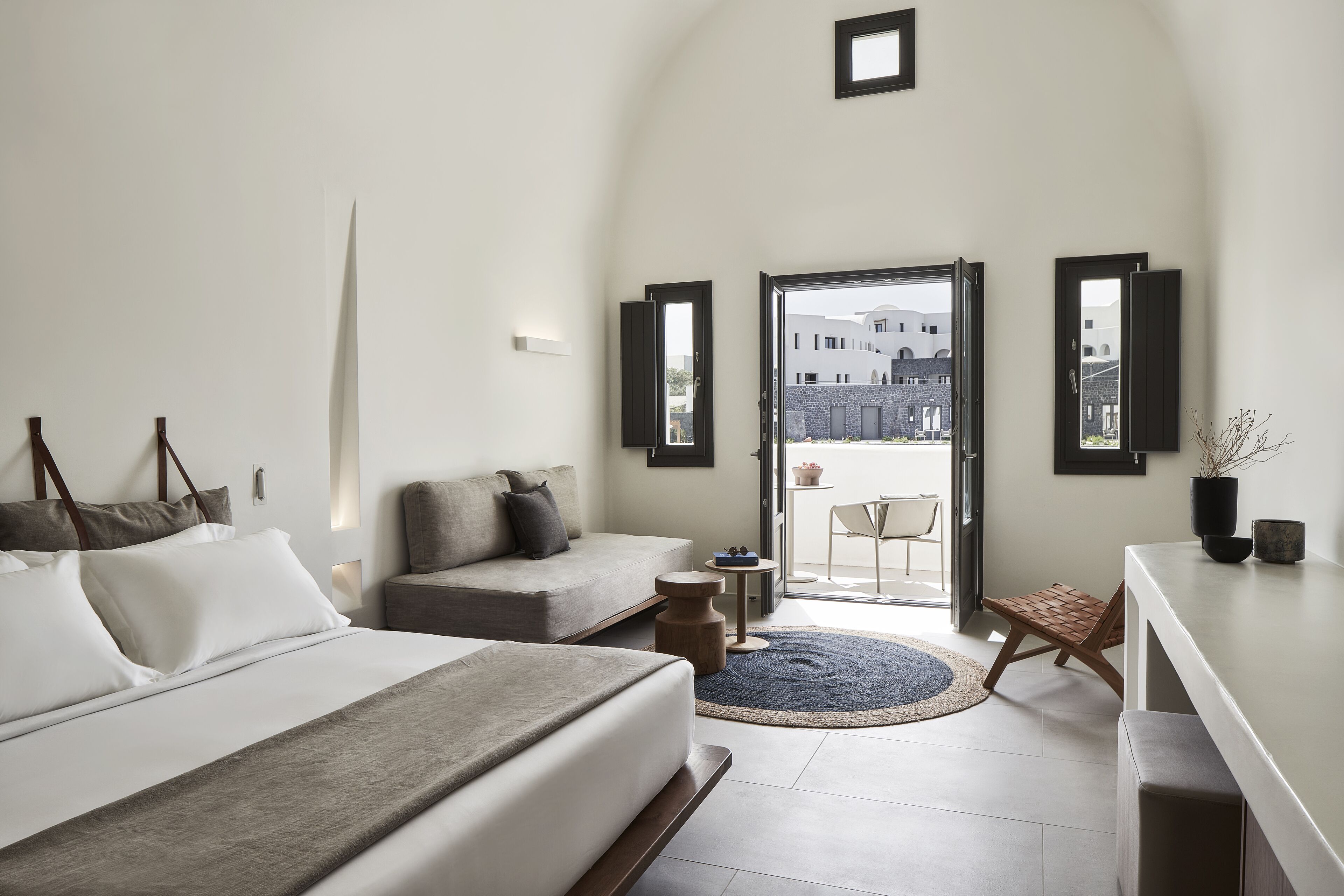 standard suite | 1 bedroom, in-room safe, laptop workspace, blackout curtains