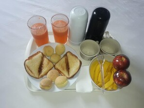 包含每日欧式早餐