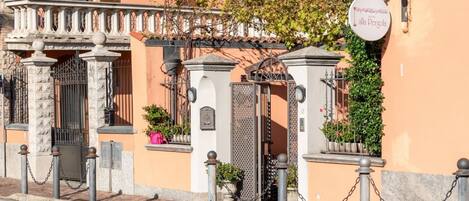 DĂ©tail de lâextĂ©rieur