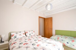 2 habitaciones, tabla de planchar con plancha y wifi 