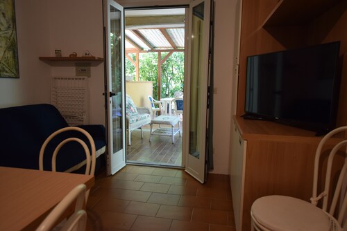 A few steps from the beach