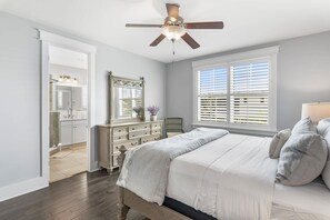 4 Schlafzimmer, Bügeleisen/Bügelbrett, WLAN, Bettwäsche