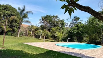 Piscina all'aperto