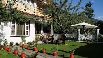 Jardines del alojamiento
