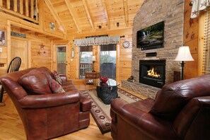 Fernseher, Kamin