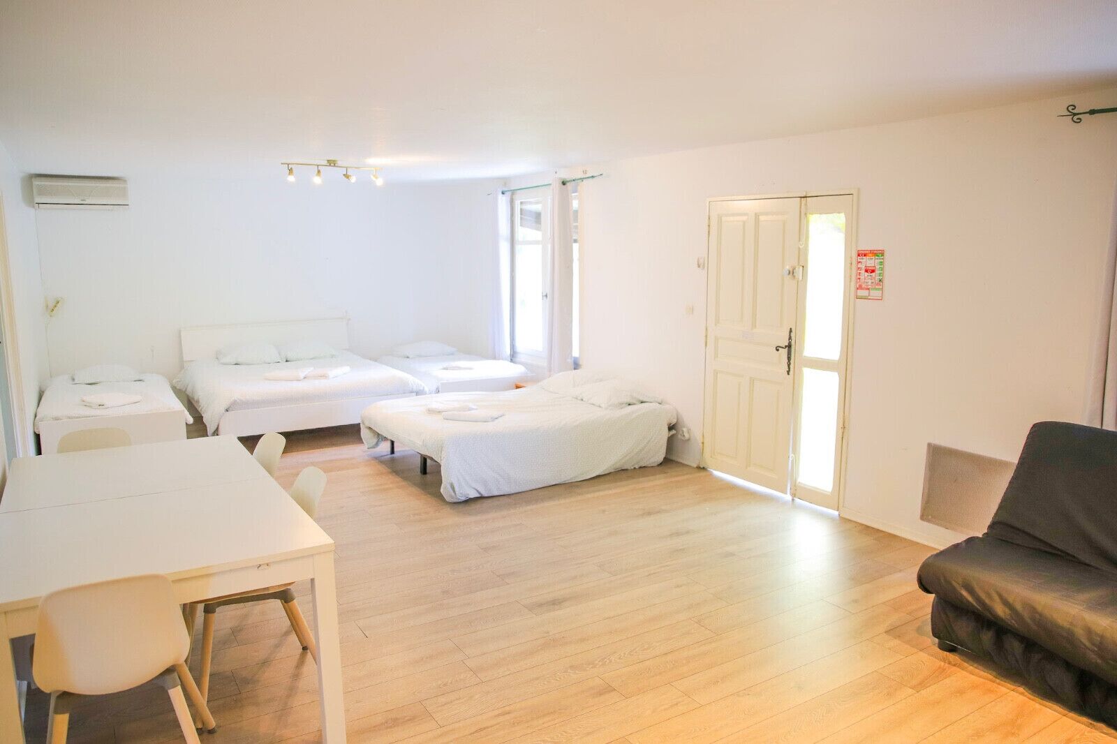 26 chambres
