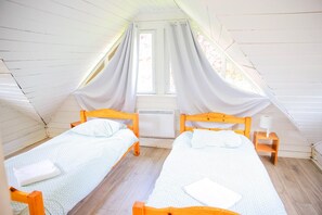 26 Schlafzimmer