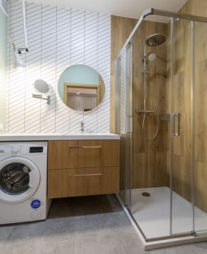 Leilighet – standard, 1 soverom | Dusj på badet