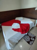 Free WiFi, bed sheets