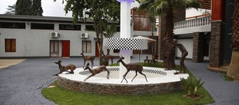 Travetel OR Tambo Airport Hotel