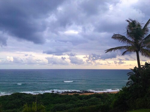 5 minutes walk or drive to the nearest beach - warm Indian Ocean -