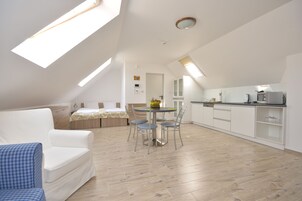 Penthouse, 2 Bedrooms | Private kitchen | Fridge, microwave, stovetop, dishwasher