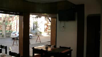 Bar (en la propiedad)