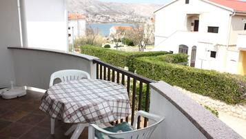 Appartamento, 1 camera da letto (Brown) | Balcone