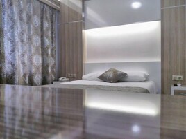 Standard-Doppel- oder -Zweibettzimmer