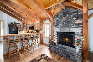 Interior - Spring Haven Home: Gorgeous, Dog Friendly (Breckenridge)