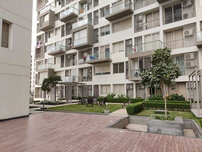 Luxury apartment near Jaipur airport