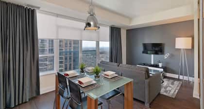1 Bedroom/1 Bathroom Suite