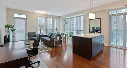 2 Bedroom/2 Bathroom Deluxe Suite