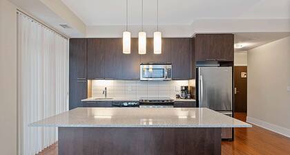 2 Bedroom/2 Bathroom Deluxe Suite