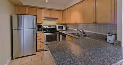 2 Bedroom/2 Bathroom Suite