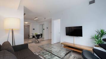 TV, DVD player