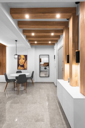 Apartment, 1 Schlafzimmer | Wohnbereich | Flachbildfernseher